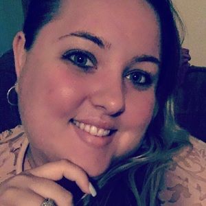 Meet your Posher, Clarissa